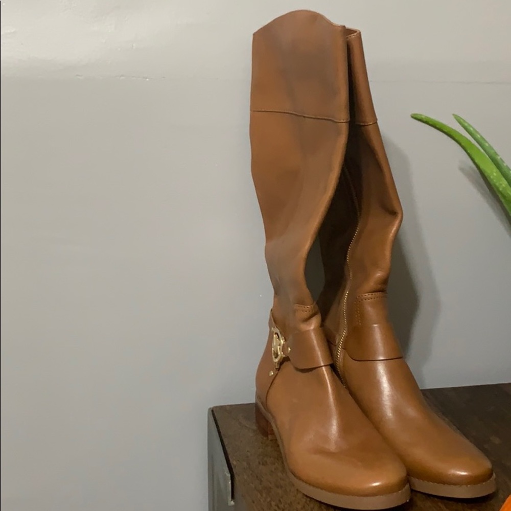 SOLD!! Michael Kors Leather Riding Boots NWOT - Picture 9 of 9